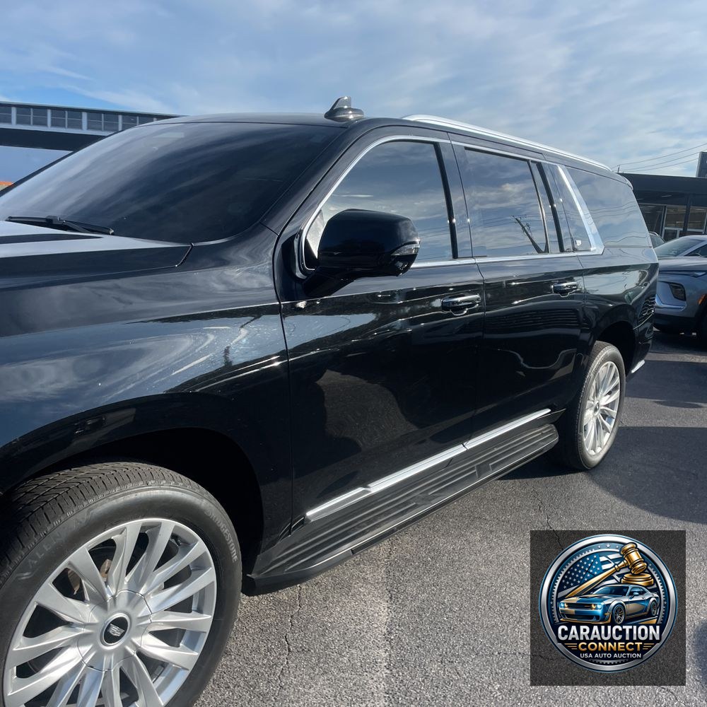 2024 Cadillac Escalade ESV Luxury