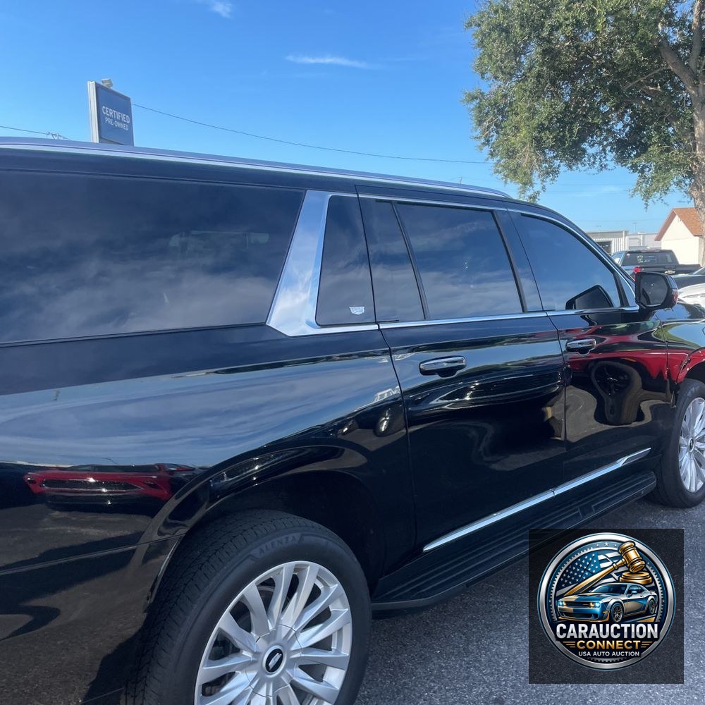 2024 Cadillac Escalade ESV Luxury