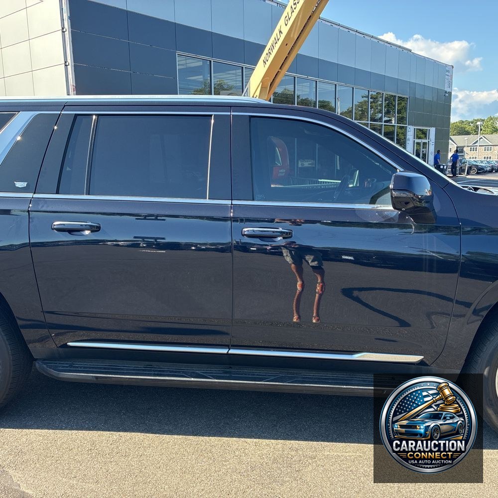 2021 Cadillac Escalade ESV Luxury