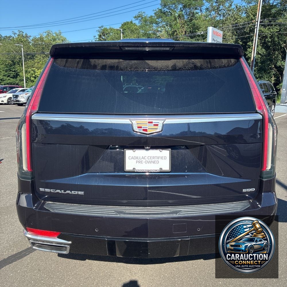 2021 Cadillac Escalade ESV Luxury