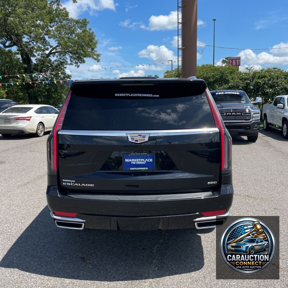 2023 Cadillac Escalade ESV Premium Luxury