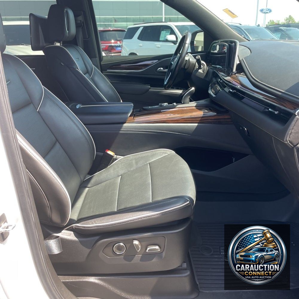 2021 Cadillac Escalade ESV Premium Luxury