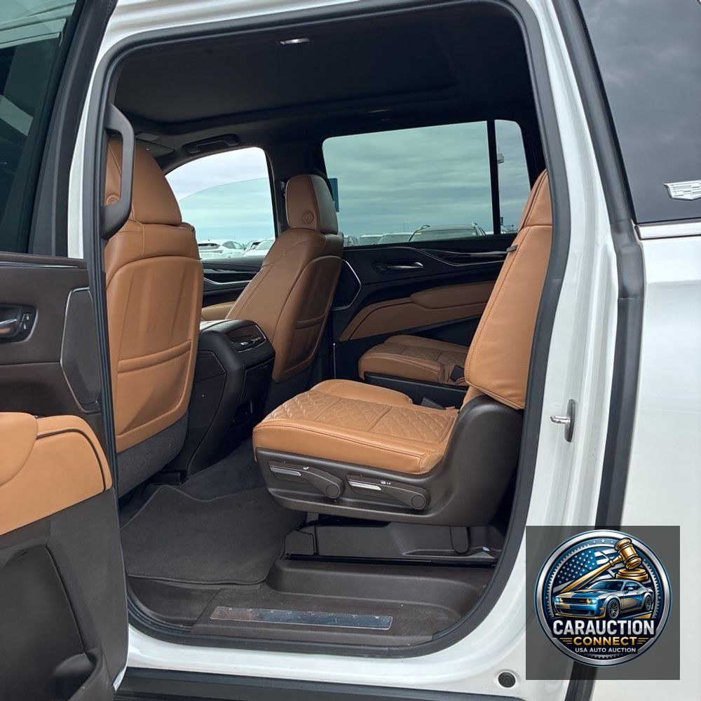 2021 Cadillac Escalade ESV Premium Luxury