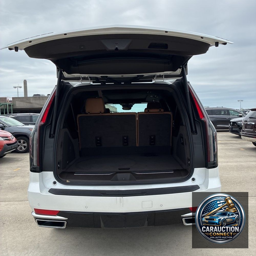 2021 Cadillac Escalade ESV Premium Luxury