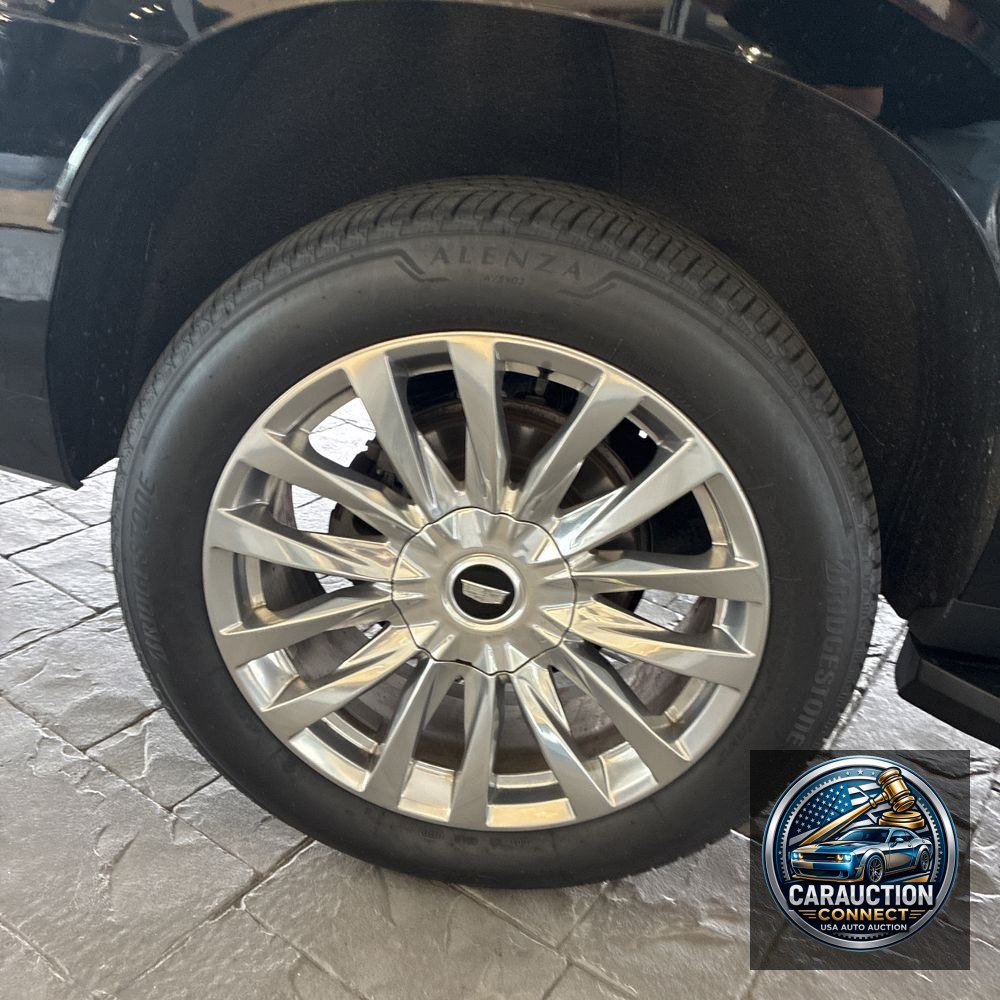 2022 Cadillac Escalade ESV Premium Luxury