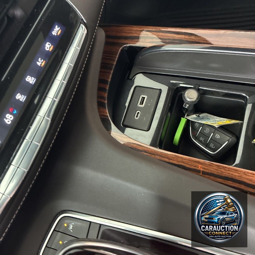 2022 Cadillac Escalade ESV Premium Luxury