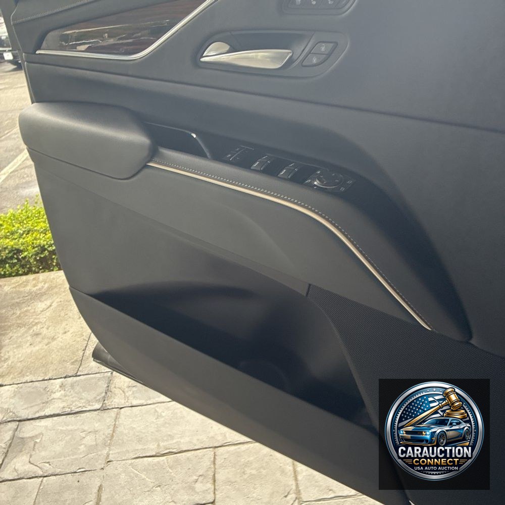 2022 Cadillac Escalade ESV Premium Luxury