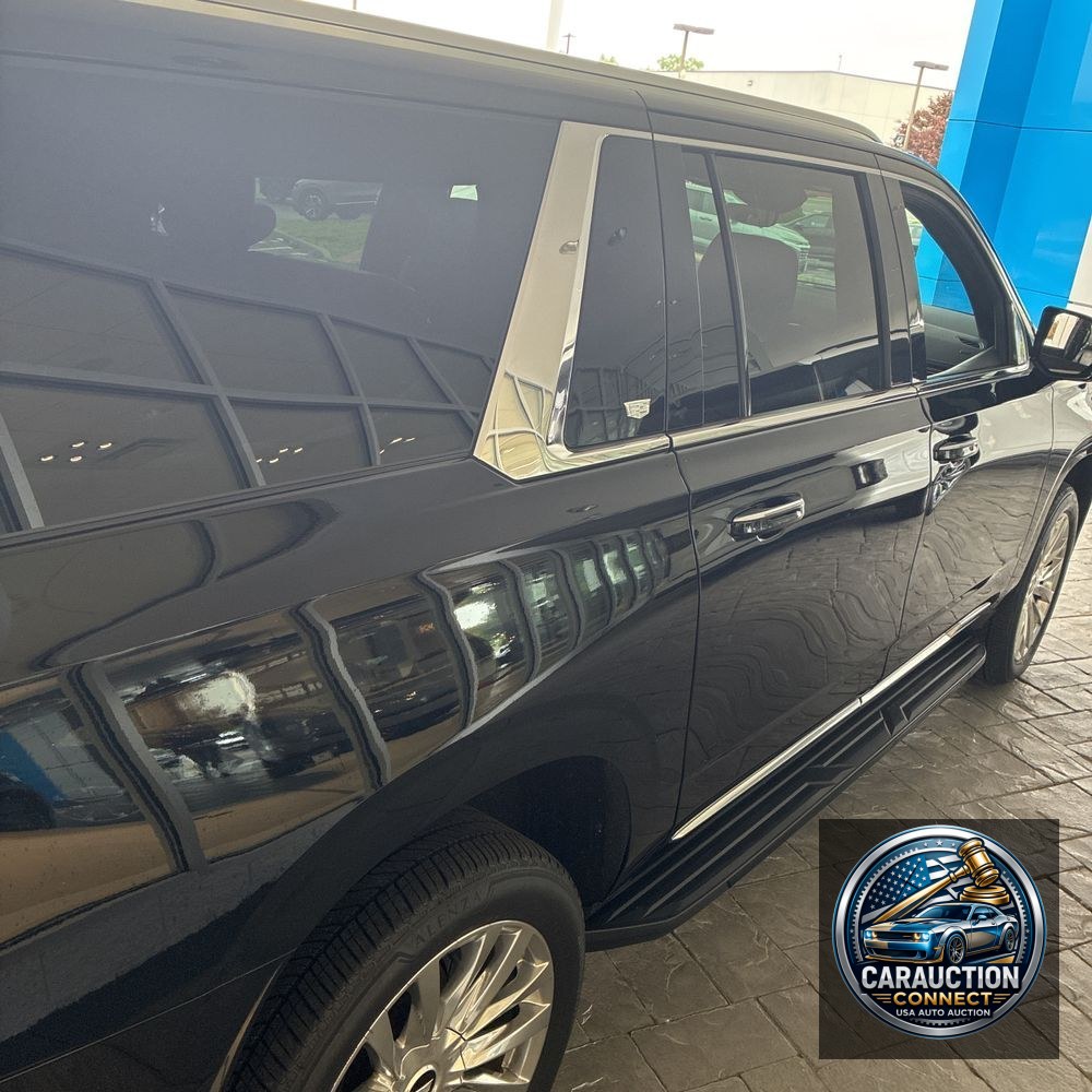 2022 Cadillac Escalade ESV Premium Luxury