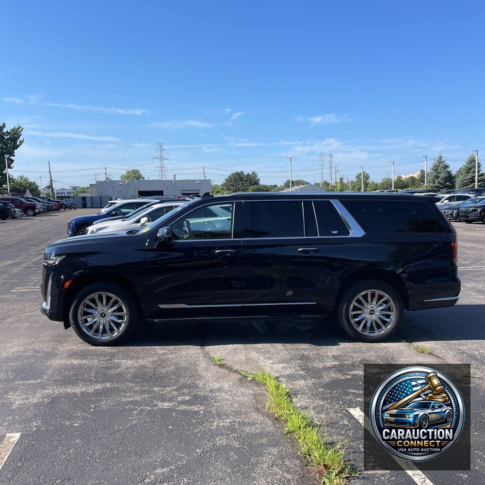 2022 Cadillac Escalade ESV Premium Luxury