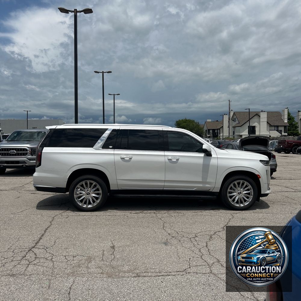 2022 Cadillac Escalade Premium Luxury