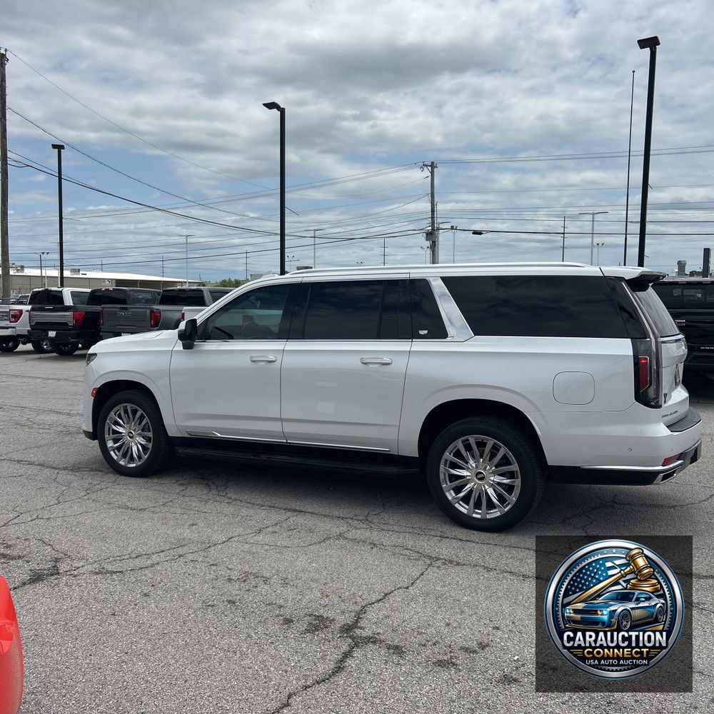 2022 Cadillac Escalade Premium Luxury