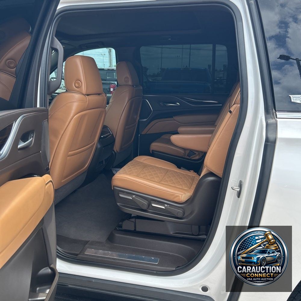 2022 Cadillac Escalade Premium Luxury