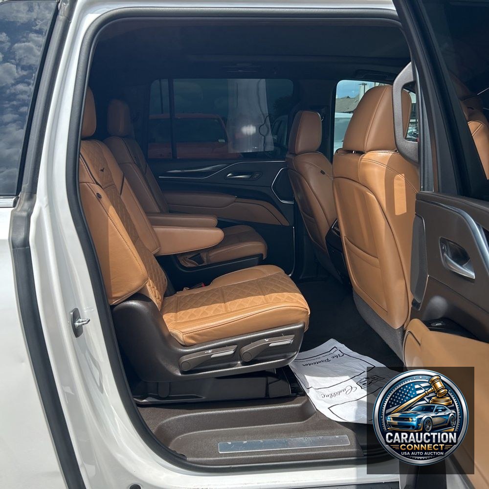 2022 Cadillac Escalade Premium Luxury