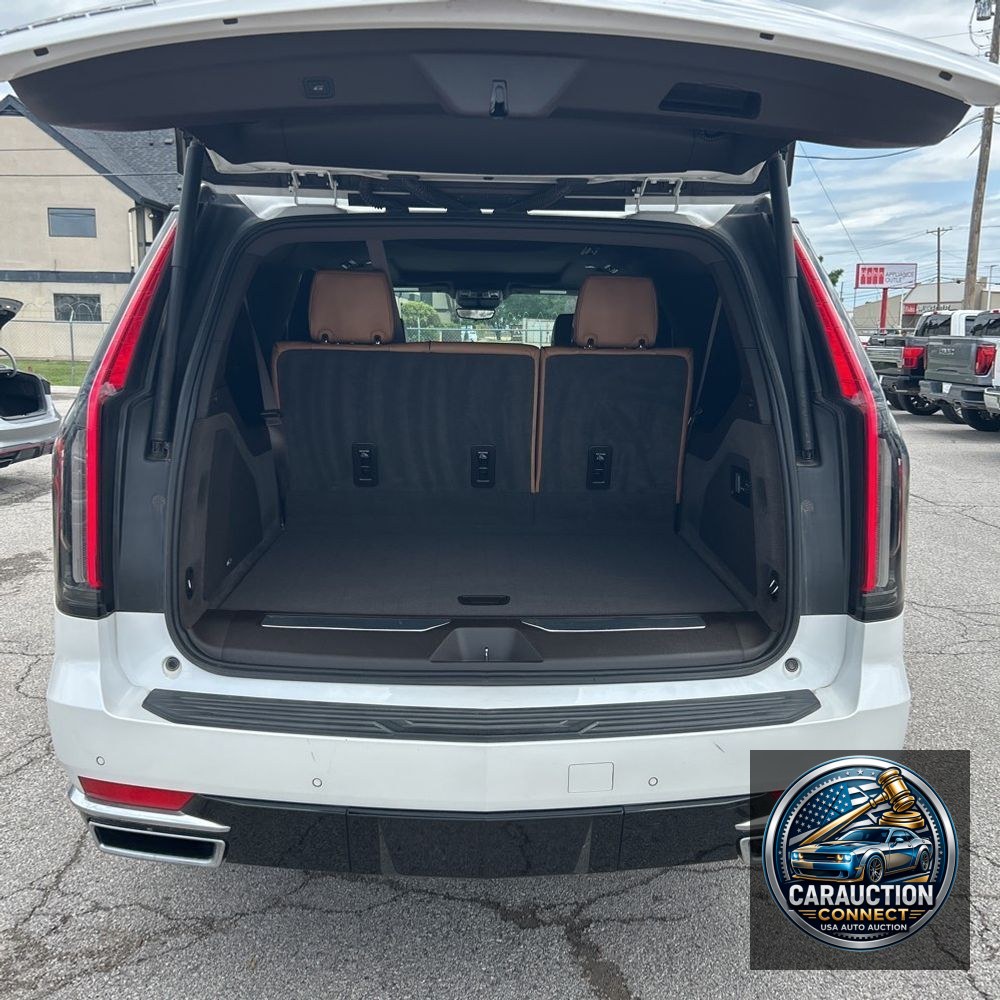 2022 Cadillac Escalade Premium Luxury