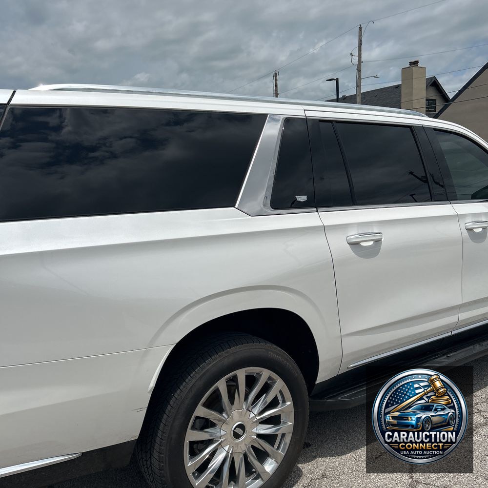 2022 Cadillac Escalade Premium Luxury