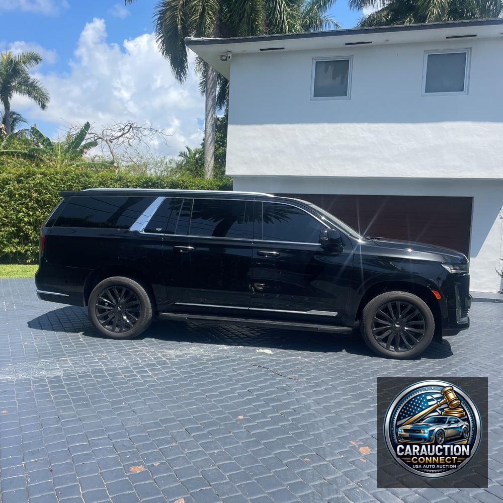 2023 Cadillac Escalade ESV Premium Luxury