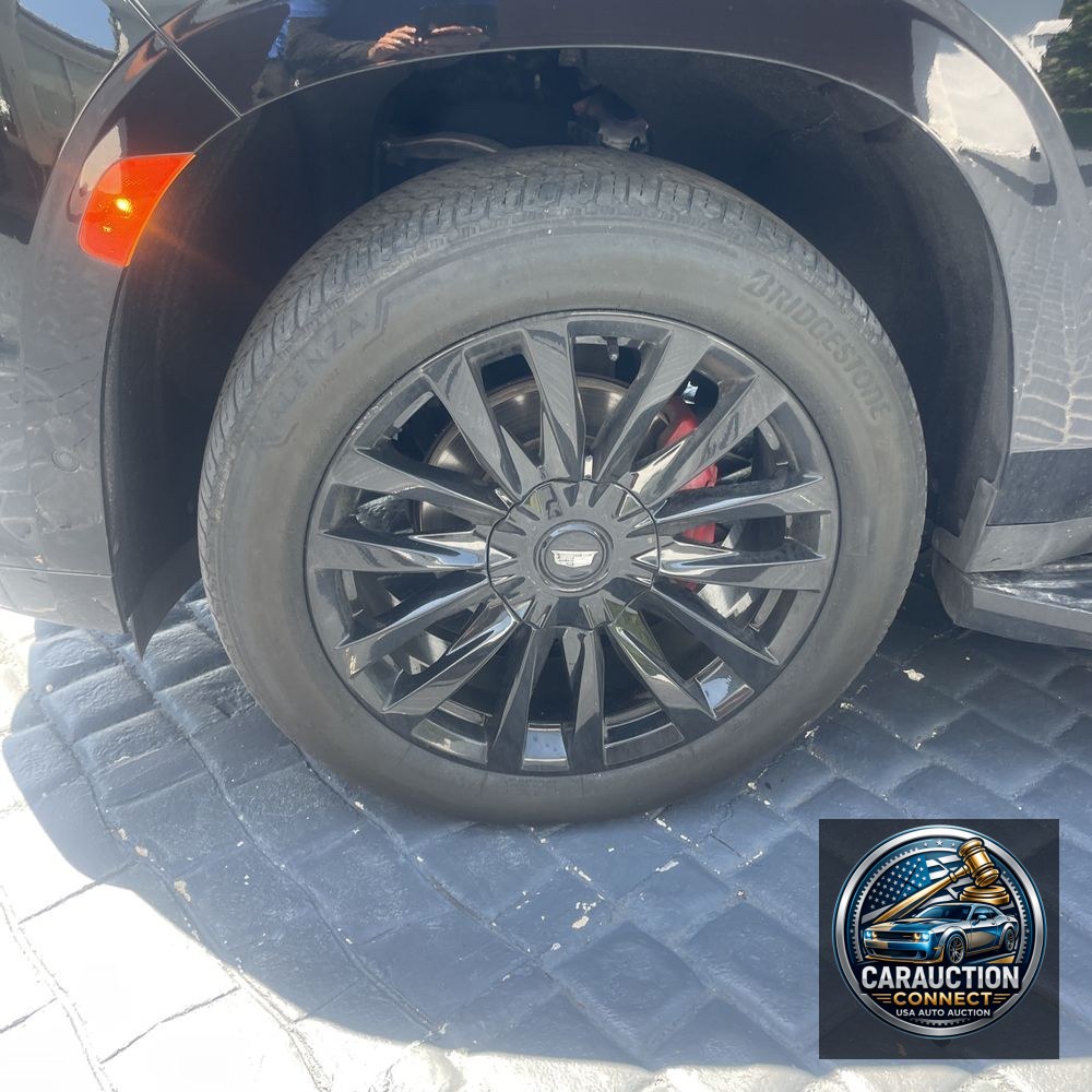 2023 Cadillac Escalade ESV Premium Luxury