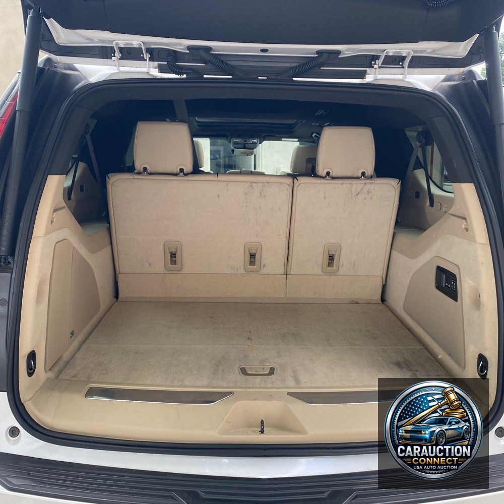 2022 Cadillac Escalade ESV Premium Luxury