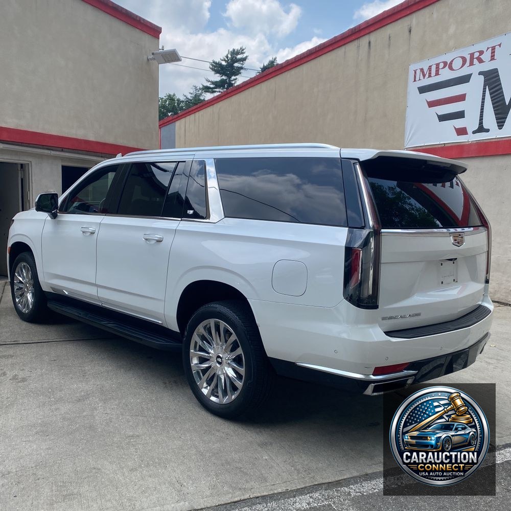 2022 Cadillac Escalade ESV Premium Luxury