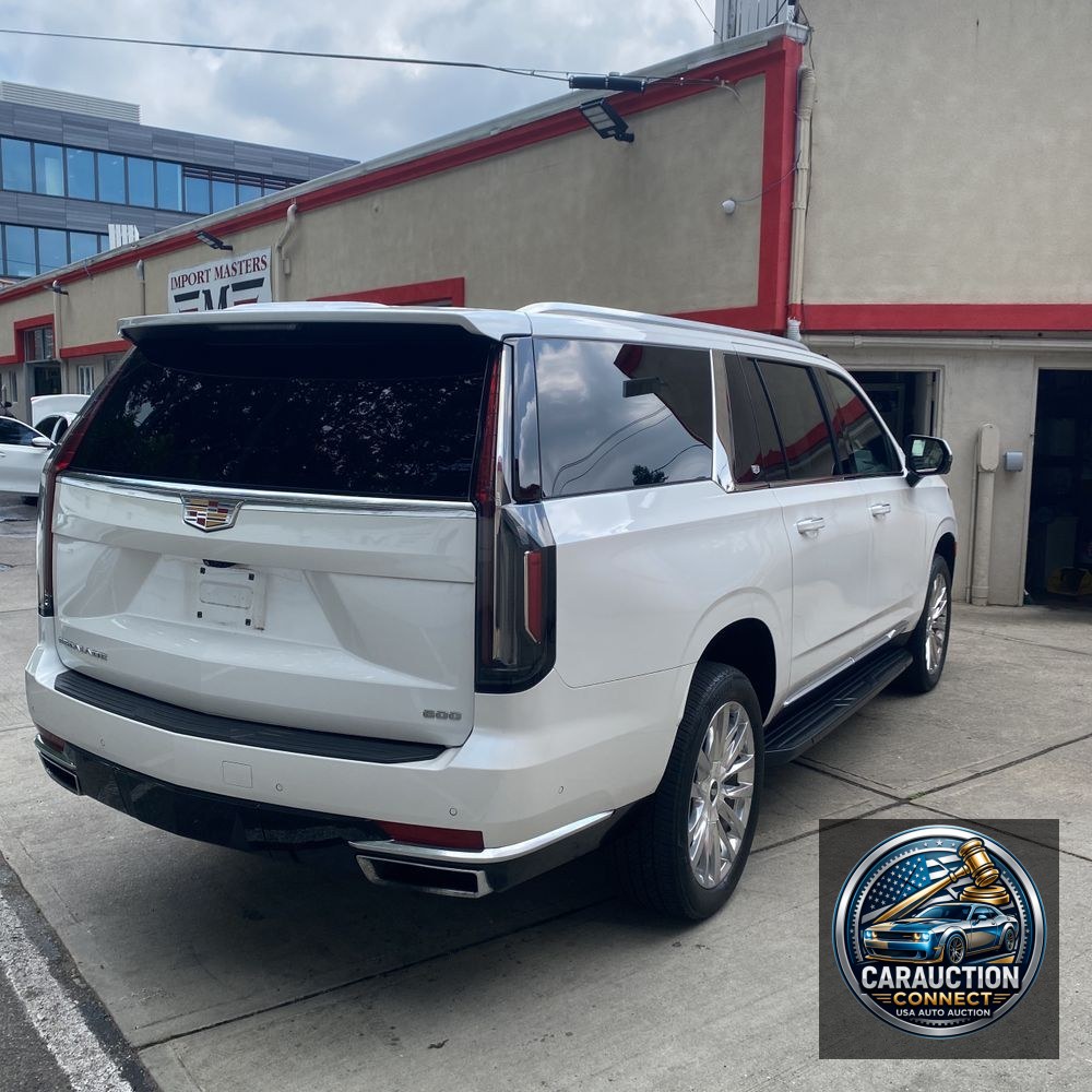 2022 Cadillac Escalade ESV Premium Luxury