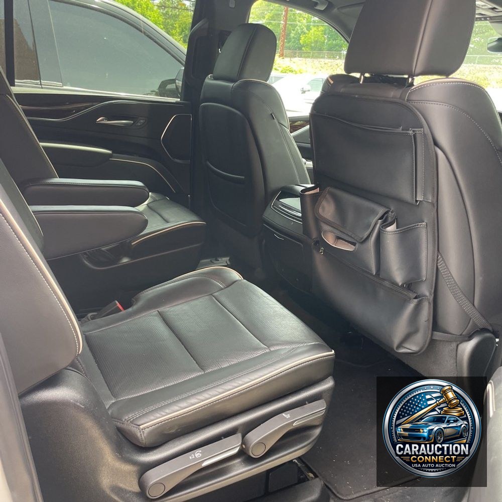 2022 Cadillac Escalade ESV Premium Luxury