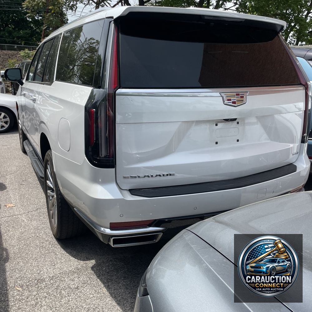 2022 Cadillac Escalade ESV Premium Luxury