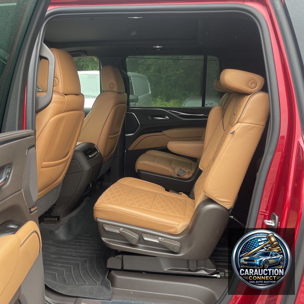 2023 Cadillac Escalade ESV Premium Luxury