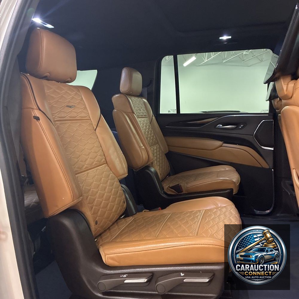 2021 Cadillac Escalade ESV Premium Luxury