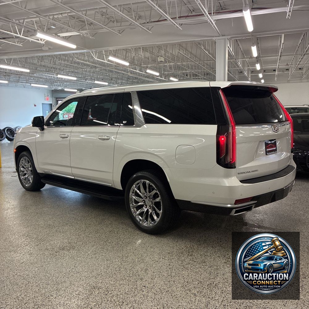 2021 Cadillac Escalade ESV Premium Luxury