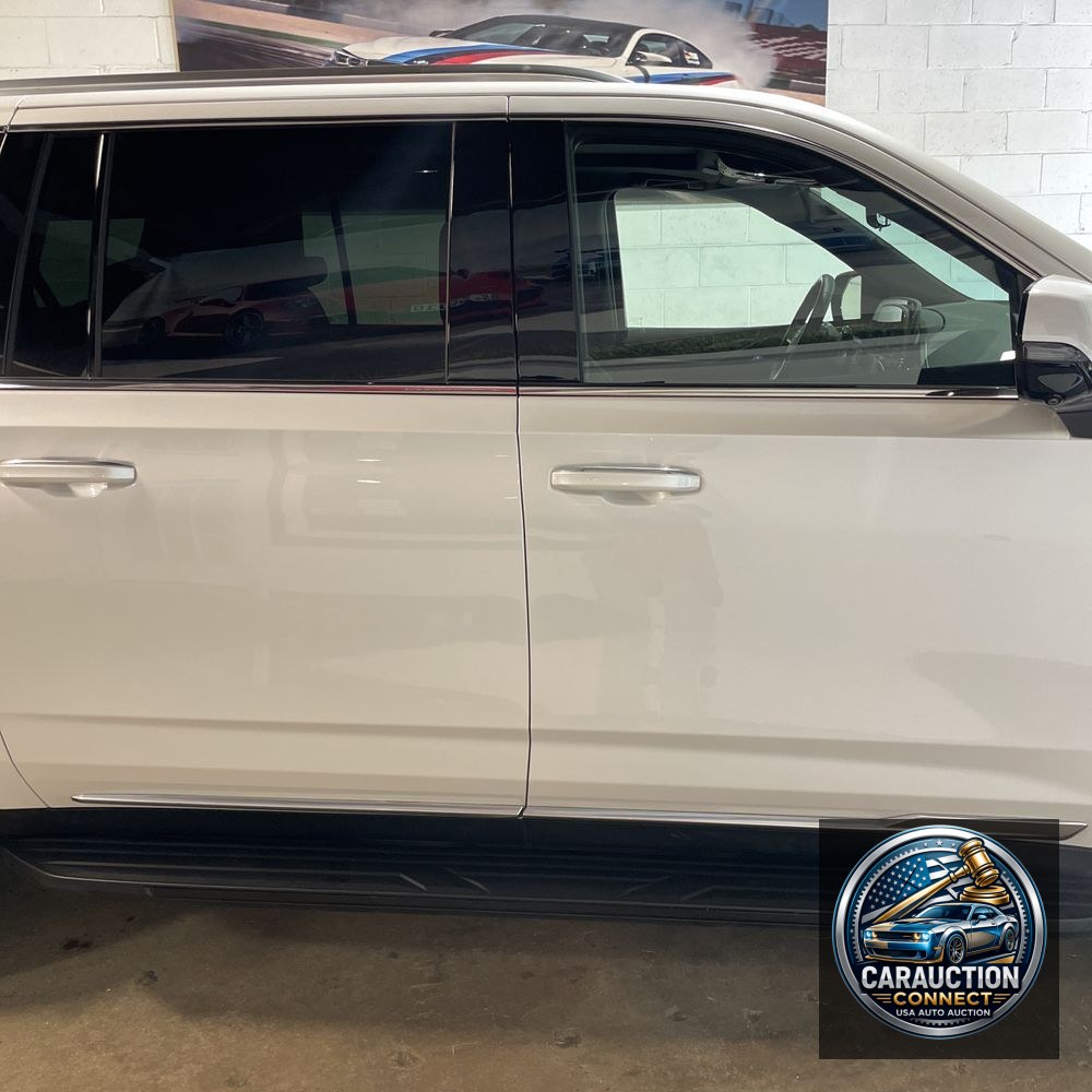 2024 Cadillac Escalade ESV Premium Luxury