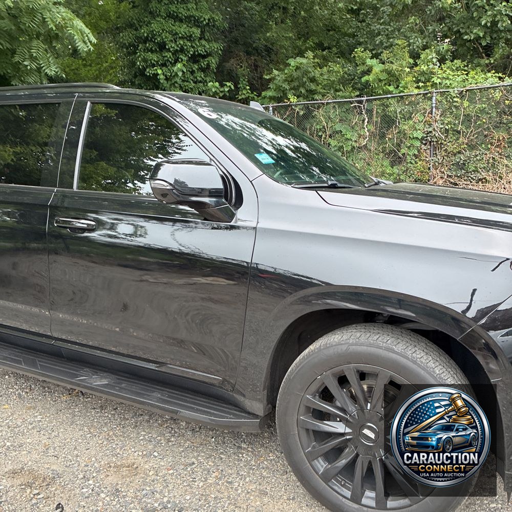 2023 Cadillac Escalade ESV Premium Luxury