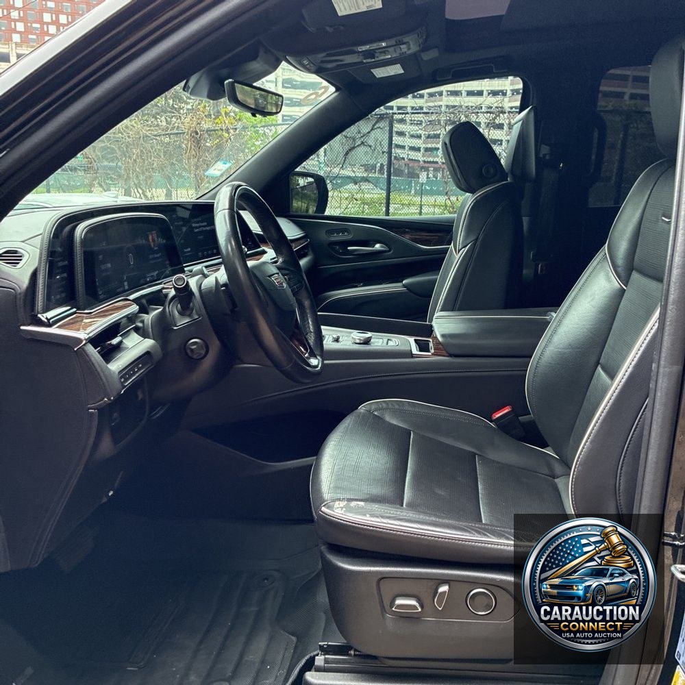 2023 Cadillac Escalade ESV Premium Luxury