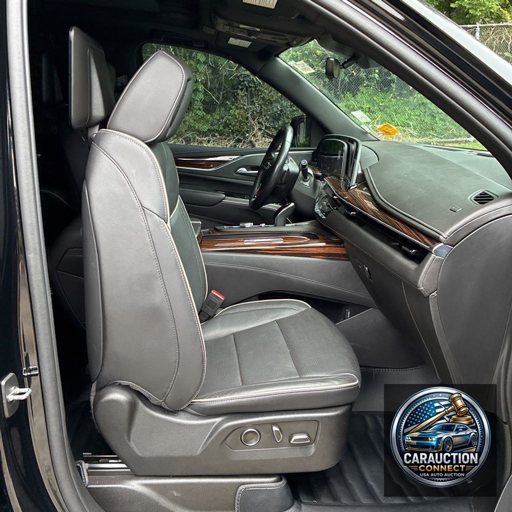 2023 Cadillac Escalade ESV Premium Luxury