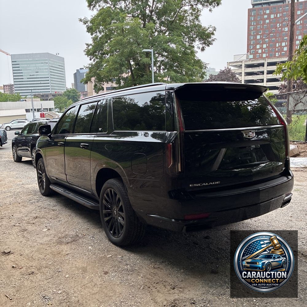2023 Cadillac Escalade ESV Premium Luxury