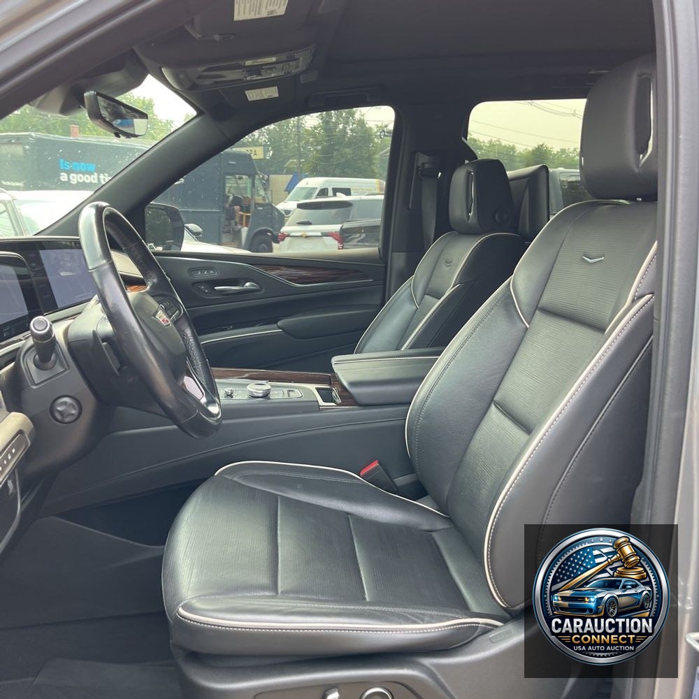 2021 Cadillac Escalade ESV Premium Luxury
