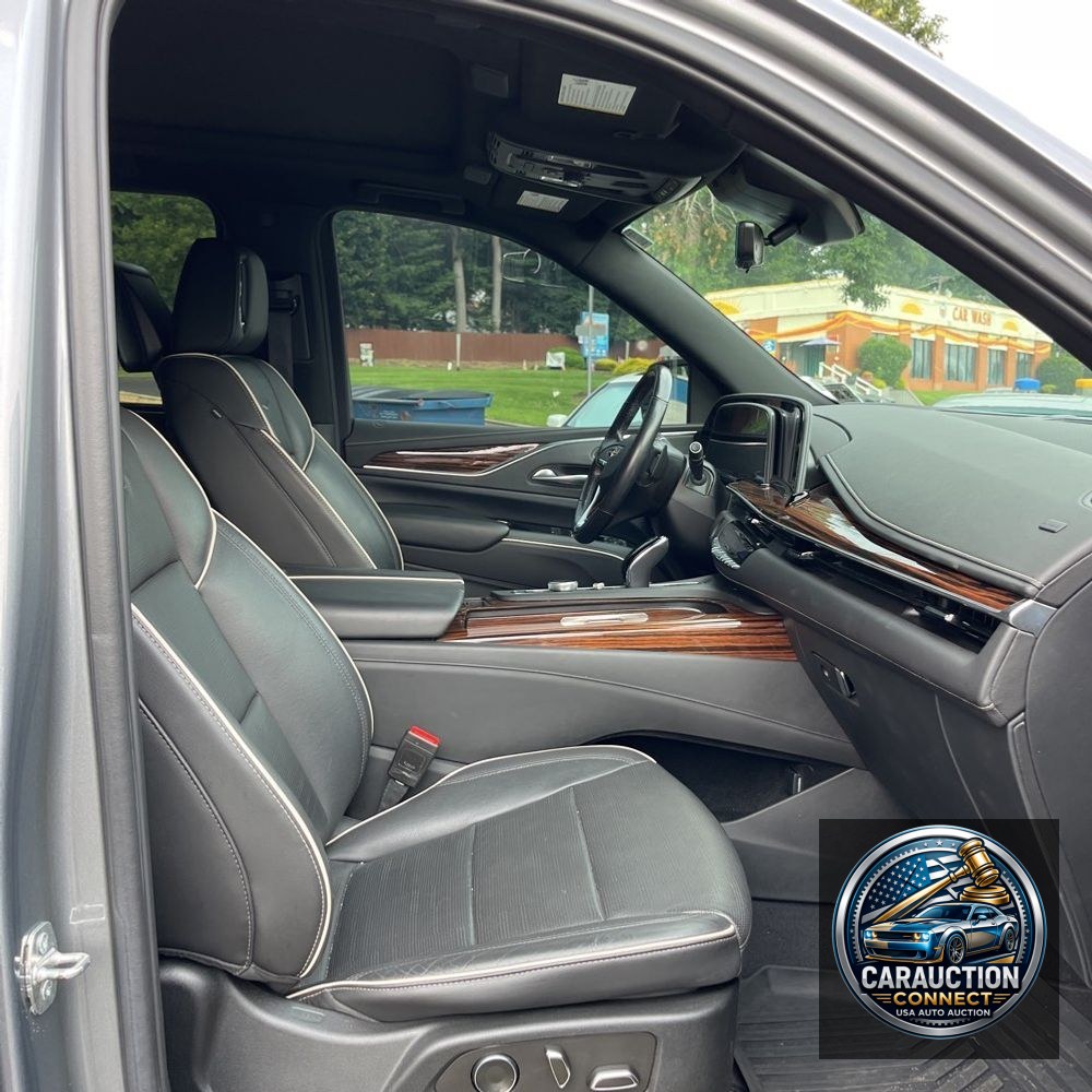 2021 Cadillac Escalade ESV Premium Luxury