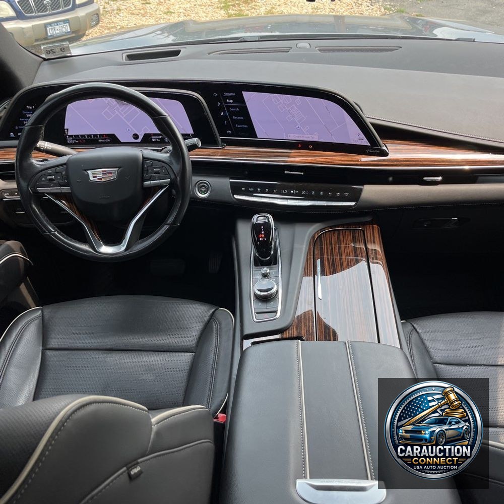 2021 Cadillac Escalade ESV Premium Luxury