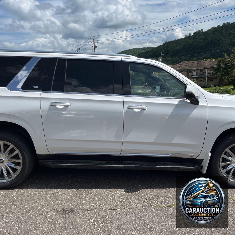 2022 Cadillac Escalade ESV Premium Luxury