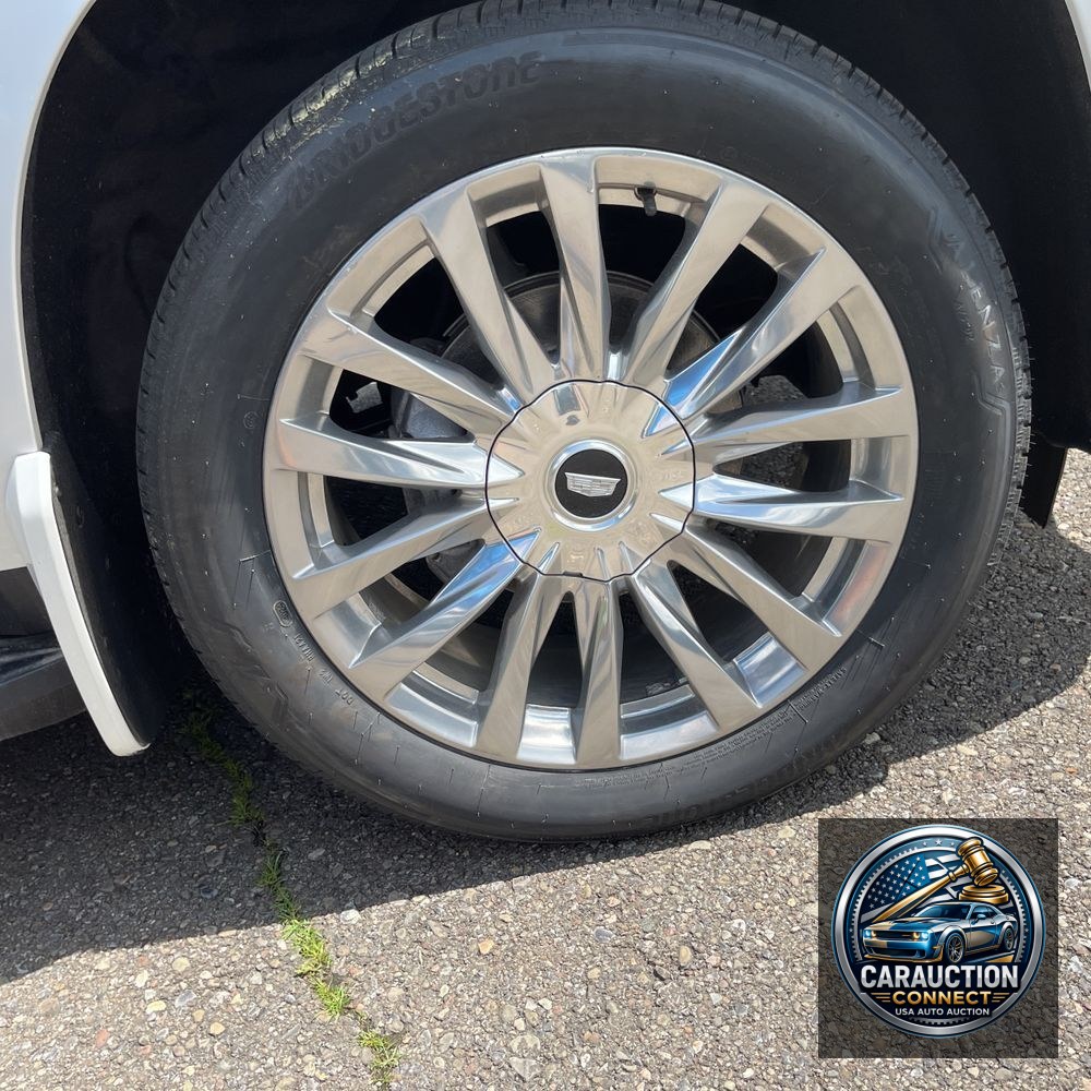 2022 Cadillac Escalade ESV Premium Luxury