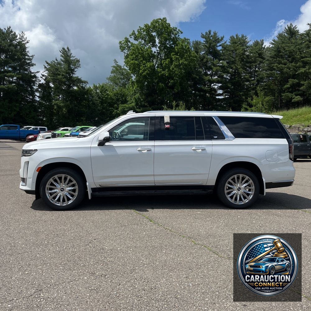 2022 Cadillac Escalade ESV Premium Luxury