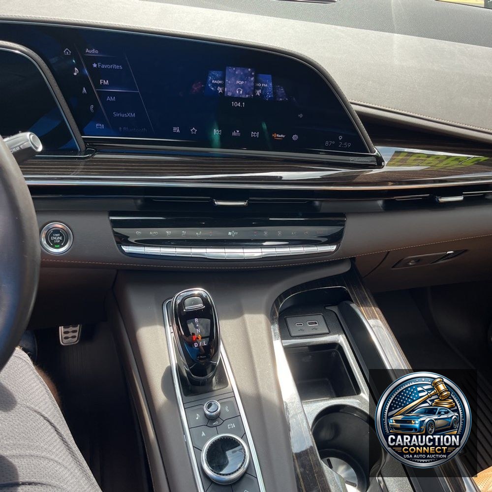 2022 Cadillac Escalade ESV Premium Luxury