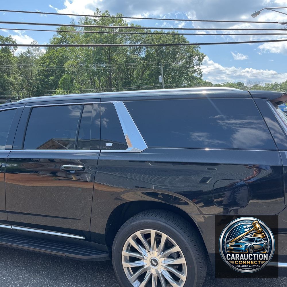 2023 Cadillac Escalade ESV Premium Luxury