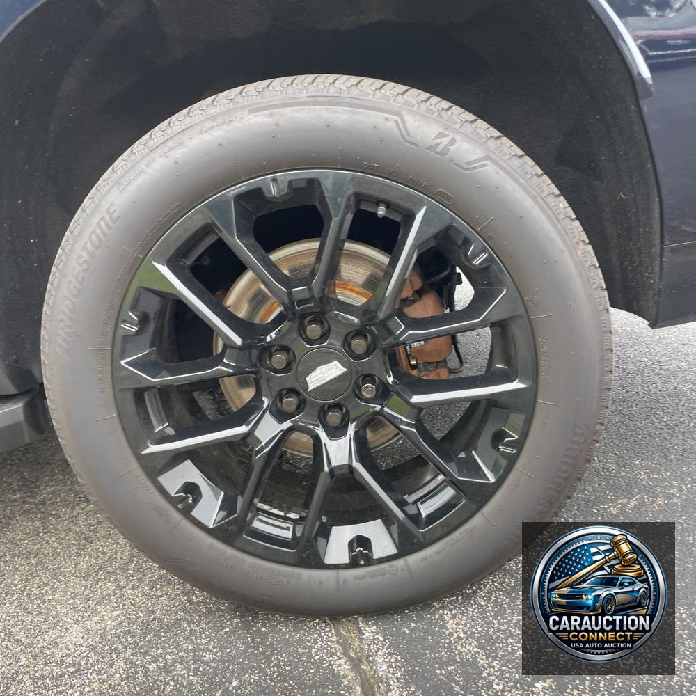 2022 Cadillac Escalade ESV Premium Luxury