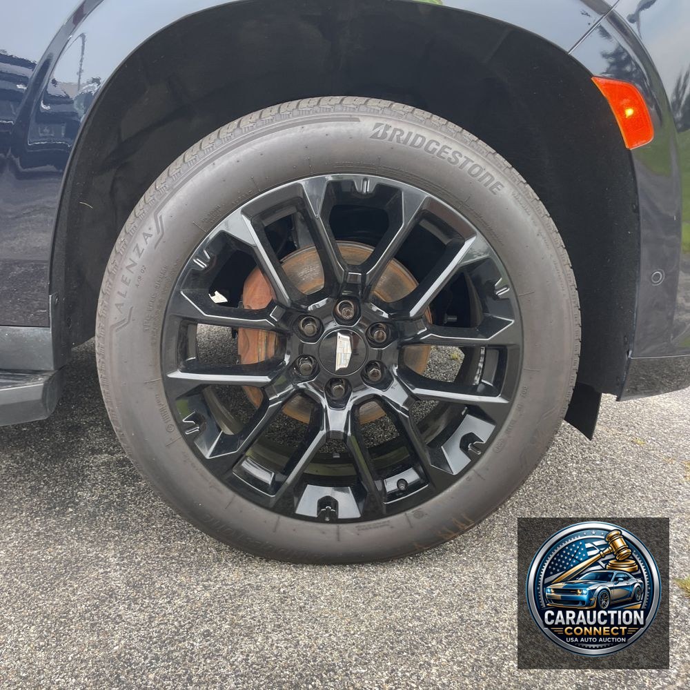 2022 Cadillac Escalade ESV Premium Luxury