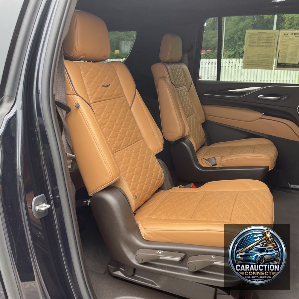 2022 Cadillac Escalade ESV Premium Luxury