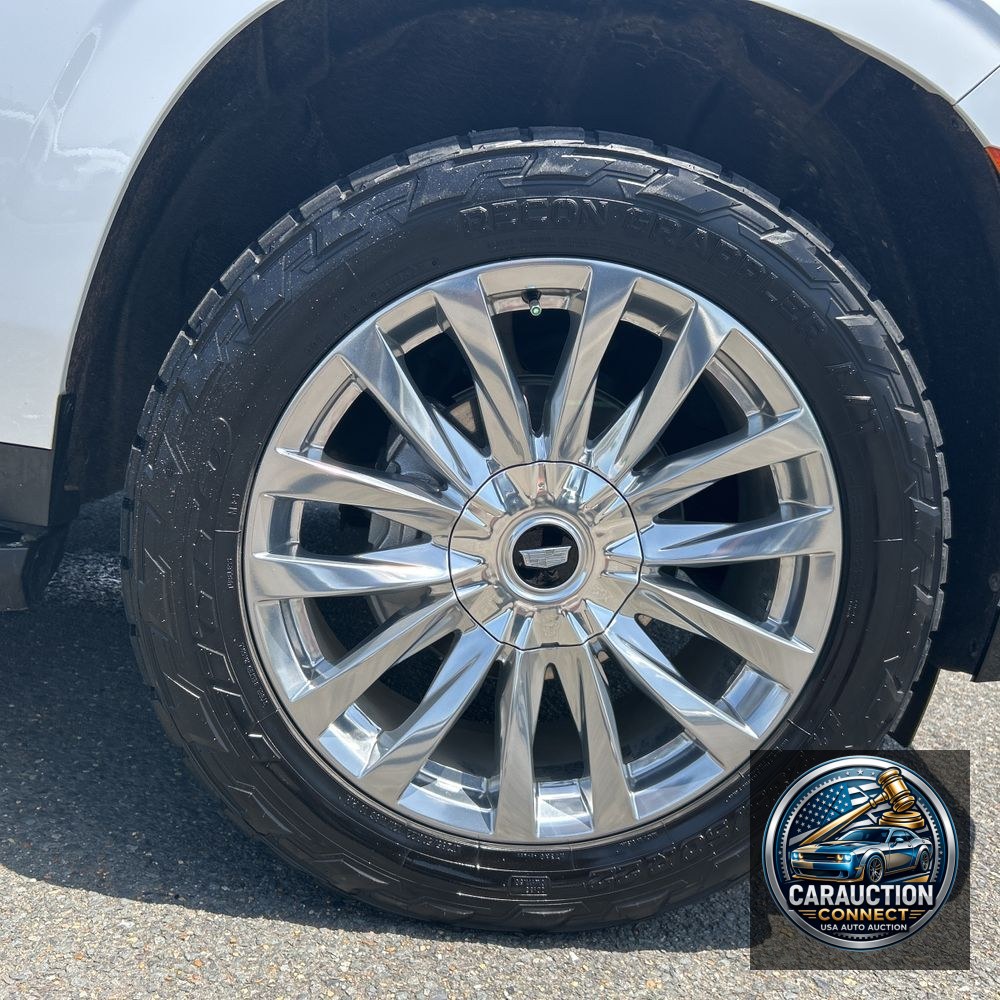 2023 Cadillac Escalade ESV Premium Luxury