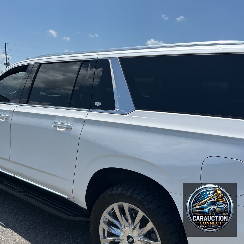 2023 Cadillac Escalade ESV Premium Luxury