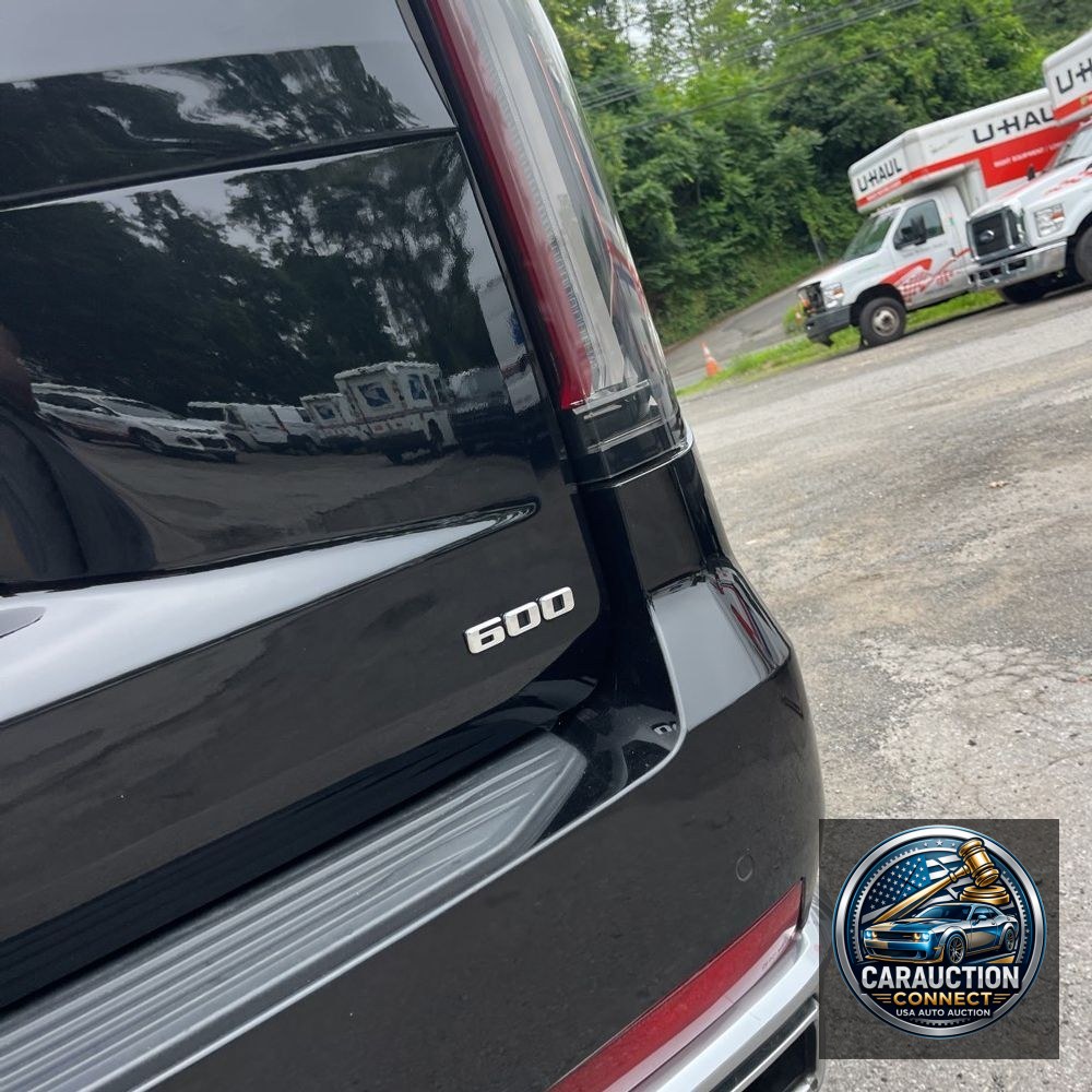 2021 Cadillac Escalade ESV Premium Luxury