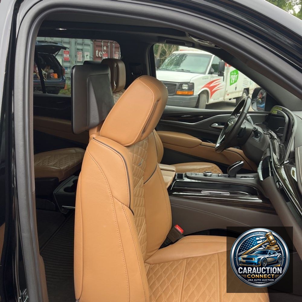 2021 Cadillac Escalade ESV Premium Luxury