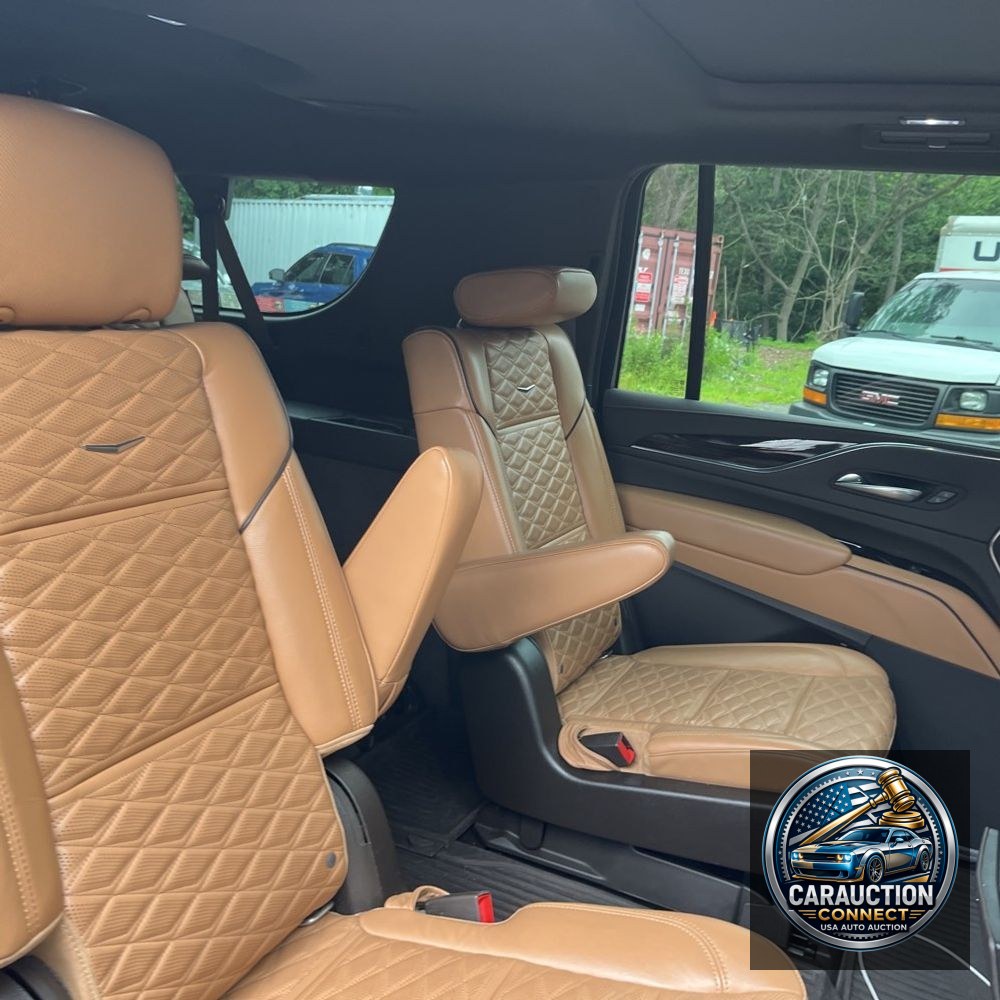 2021 Cadillac Escalade ESV Premium Luxury